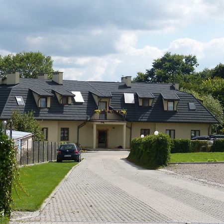 Dom Wycieczkowy Pttk "Turysta" Sandomierz Exterior foto